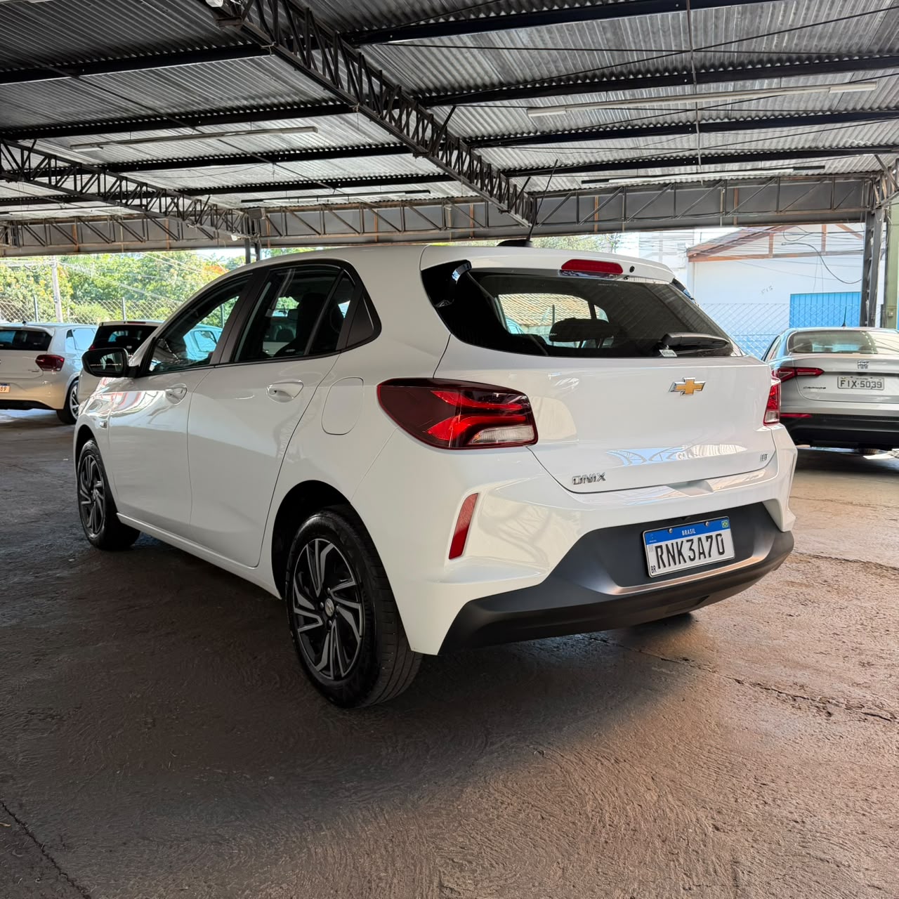 Chevrolet Onix — foto 3